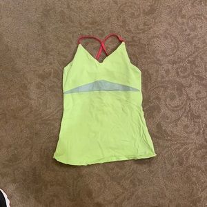 Splits59 fitted tank